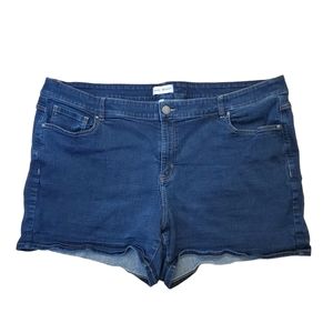 Lane Bryant Mid‎ Rise Boyfriend Midi Shorts Size 26.
